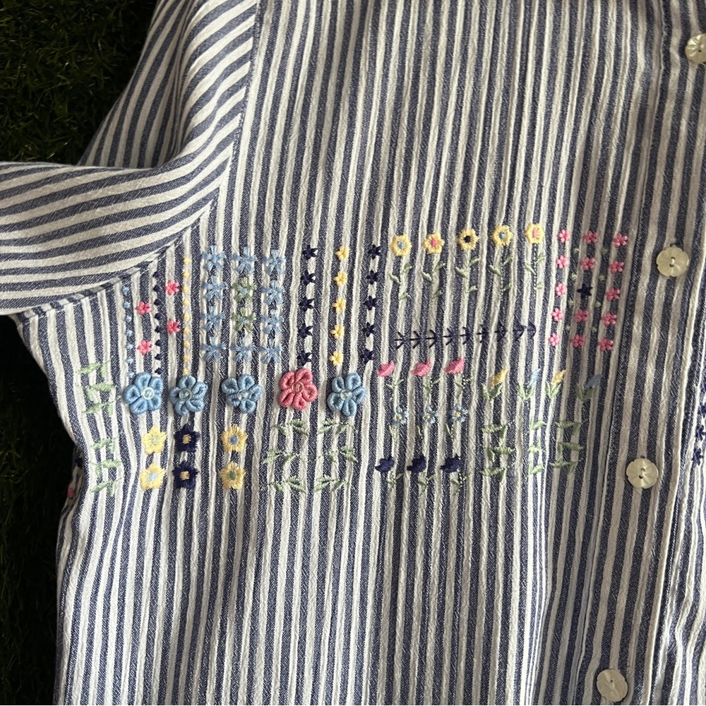Vintage Embroidered Striped Short Sleeve Button Up Shirt - Picture 5 of 8